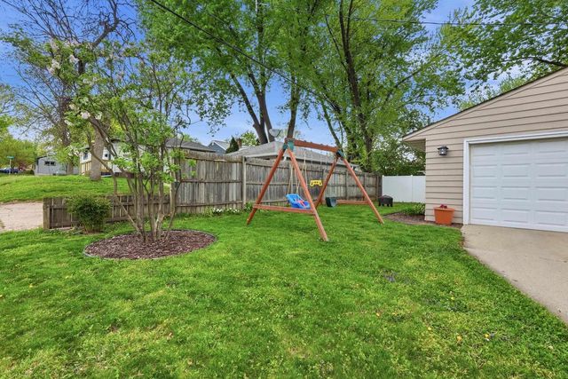 713 Dempsey Road, Madison, WI 53714