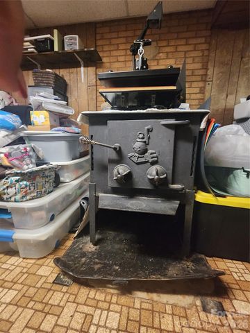 7723 Shoupes Grove Church Road, Hickory, NC 28602