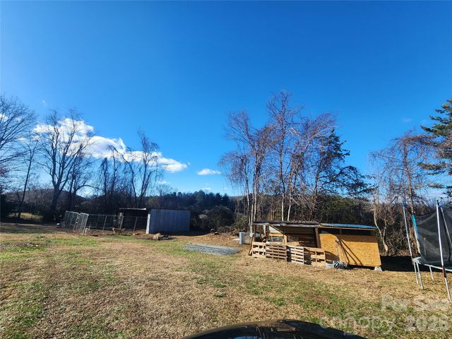 7723 Shoupes Grove Church Road, Hickory, NC 28602