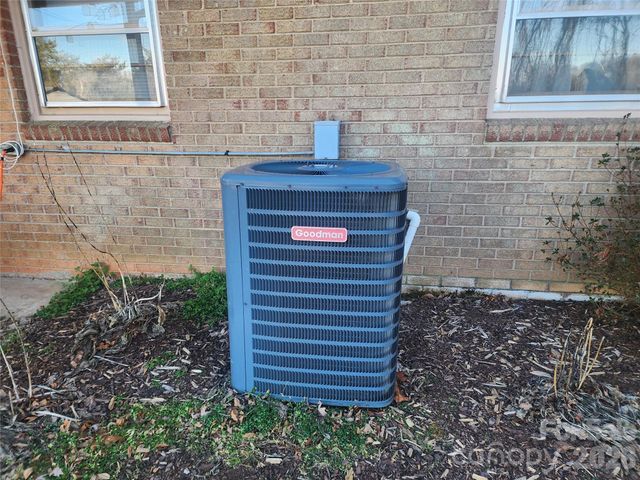 7723 Shoupes Grove Church Road, Hickory, NC 28602