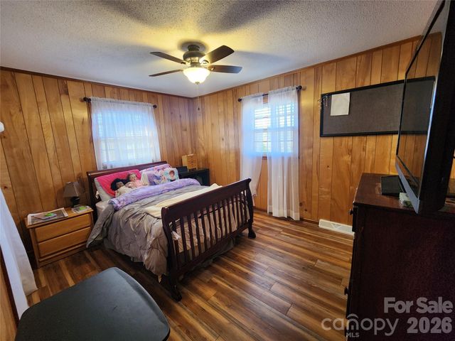 7723 Shoupes Grove Church Road, Hickory, NC 28602