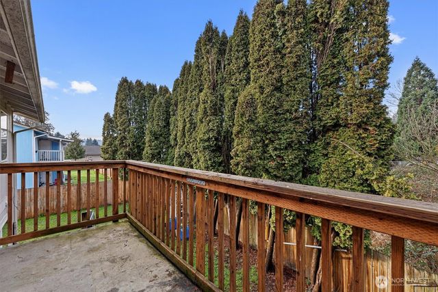 210 Chicago Boulevard S, Pacific, WA 98047