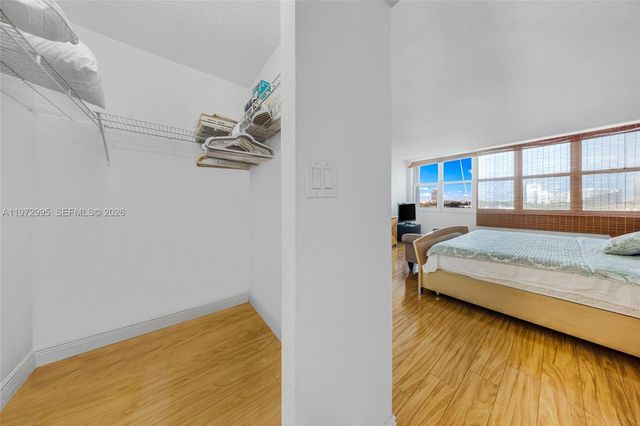 1825 S Ocean Dr 708, Hallandale Beach, FL 33009