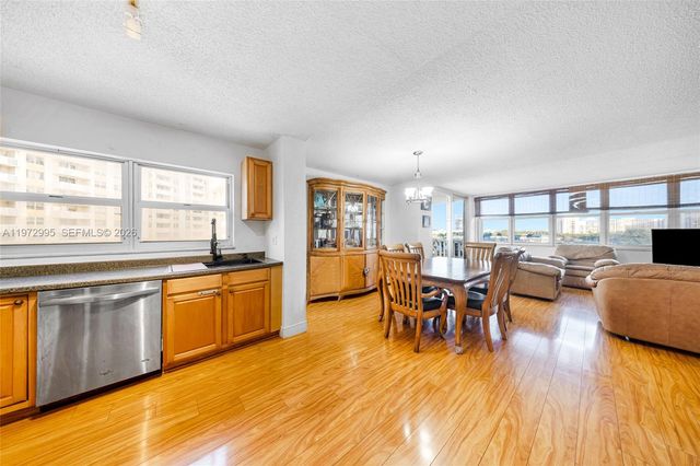 1825 S Ocean Dr 708, Hallandale Beach, FL 33009