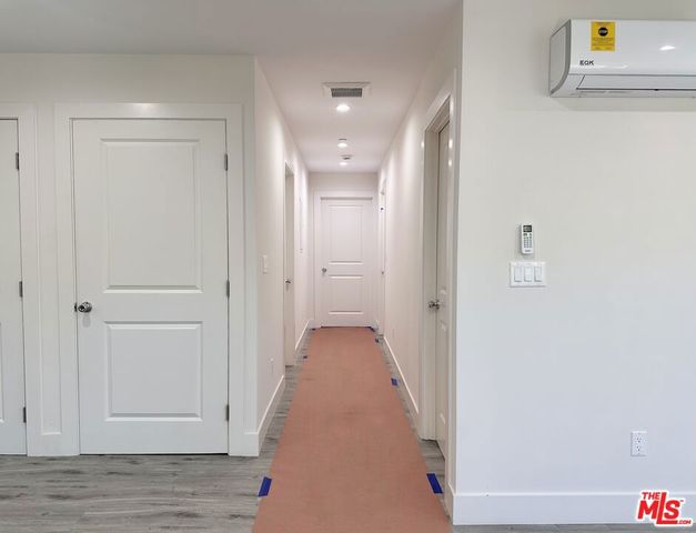 11512 Oxford Avenue F, Hawthorne, CA 90250