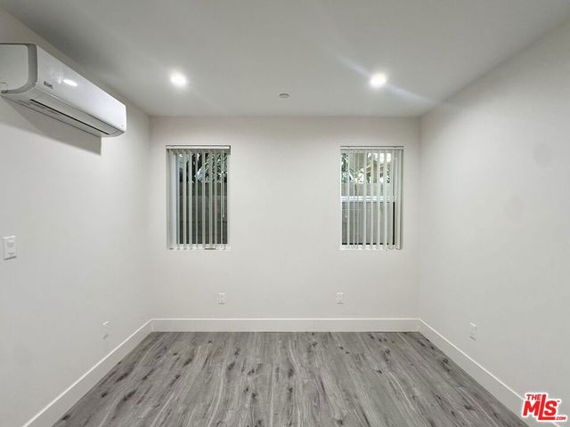 11512 Oxford Avenue F, Hawthorne, CA 90250