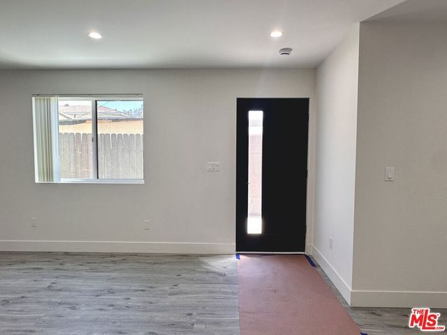 11512 Oxford Avenue F, Hawthorne, CA 90250