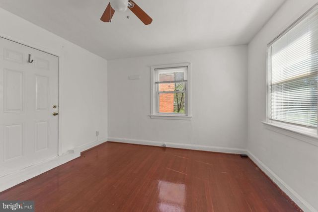 550 MALCOLM X AVE SE, Washington, DC 20032