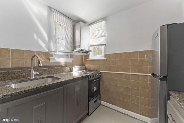 550 MALCOLM X AVE SE, Washington, DC 20032