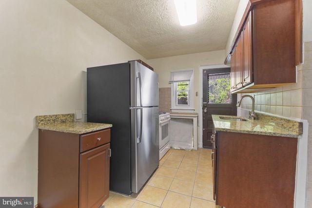 550 MALCOLM X AVE SE, Washington, DC 20032