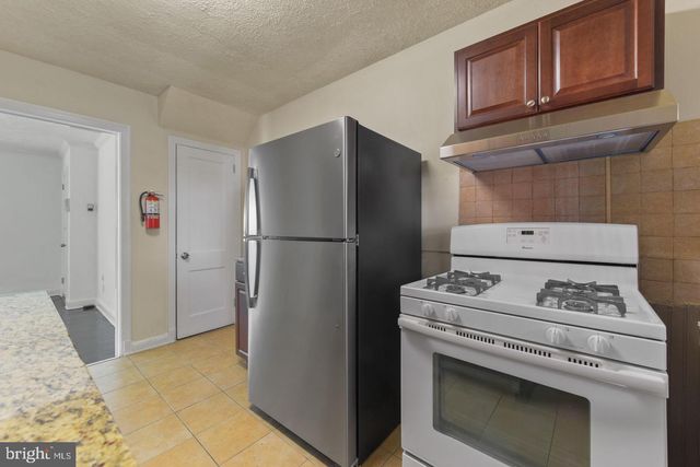 550 MALCOLM X AVE SE, Washington, DC 20032