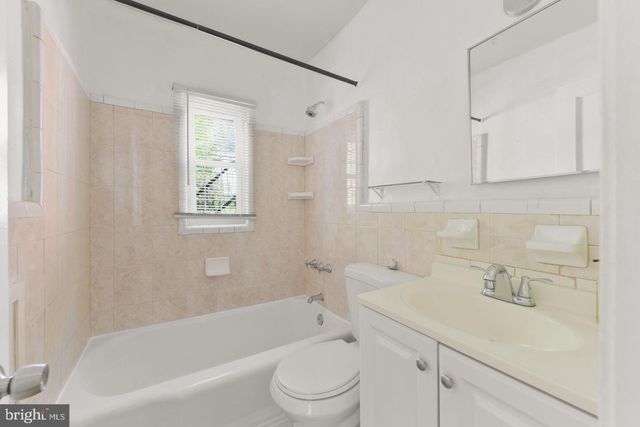 550 MALCOLM X AVE SE, Washington, DC 20032