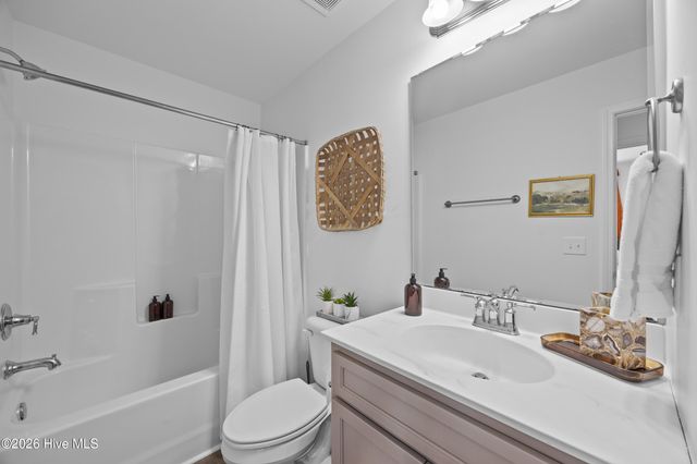 903 Walnut Street, Wilmington, NC 28401