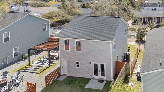 903 Walnut Street, Wilmington, NC 28401