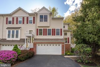 110 LONGWOOD CT, Malvern, PA 19355
