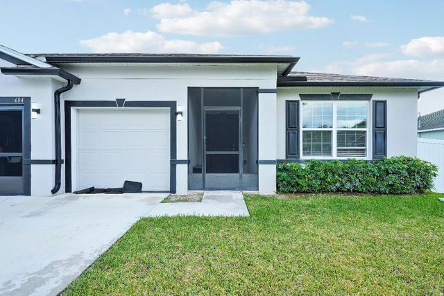 684 SW Jada Road, Port St. Lucie, Port St Lucie, FL 34953