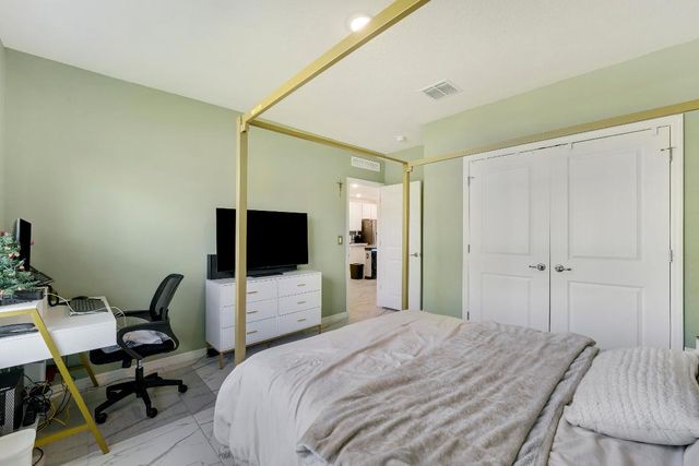 684 SW Jada Road, Port St. Lucie, Port St Lucie, FL 34953