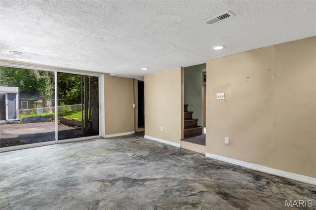 5212 Fletcher Street, Jennings, MO 63136