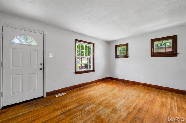 5212 Fletcher Street, Jennings, MO 63136