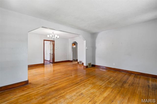 5212 Fletcher Street, Jennings, MO 63136