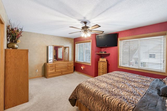 20607 Keystone Avenue, Lakeville, MN 55044