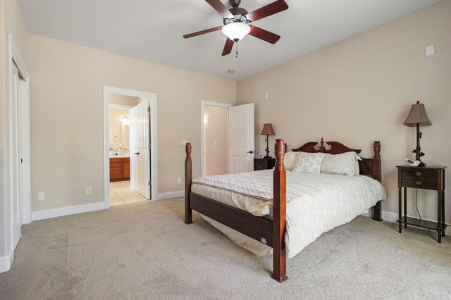 22171 Meyer Road, Bella Vista, CA 96008