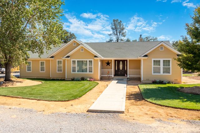 22171 Meyer Road, Bella Vista, CA 96008