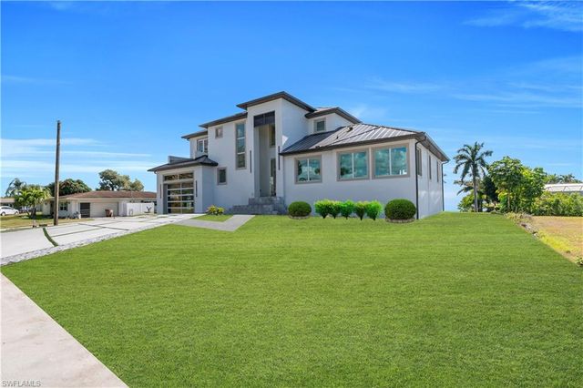 1732 Cascade WAY, North Fort Myers, FL 33901