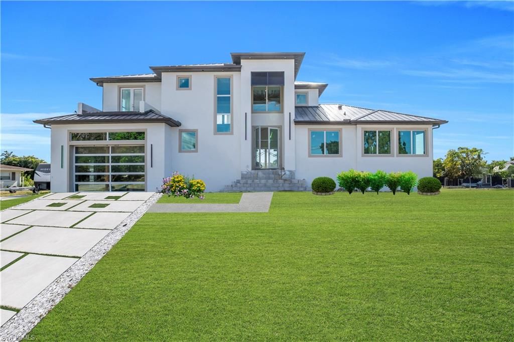 1732 Cascade WAY, North Fort Myers, FL 33901