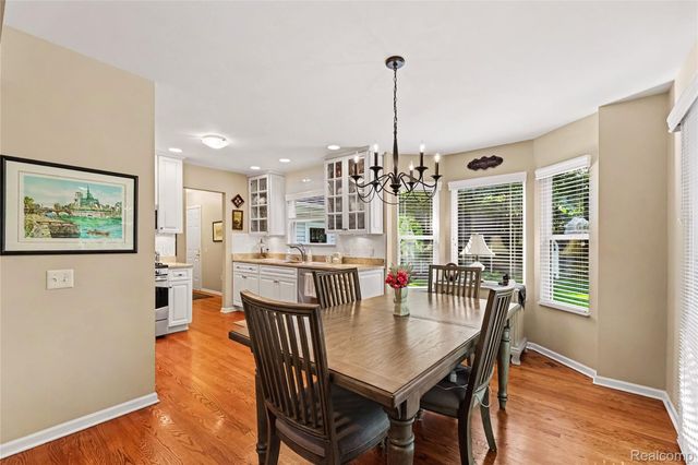 5169 Whipple Lake Road, Independence Charter Township, MI 48348