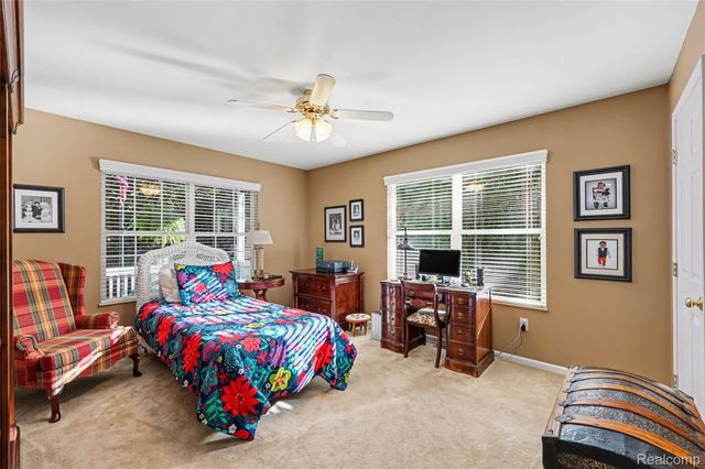 5169 Whipple Lake Road, Independence Charter Township, MI 48348
