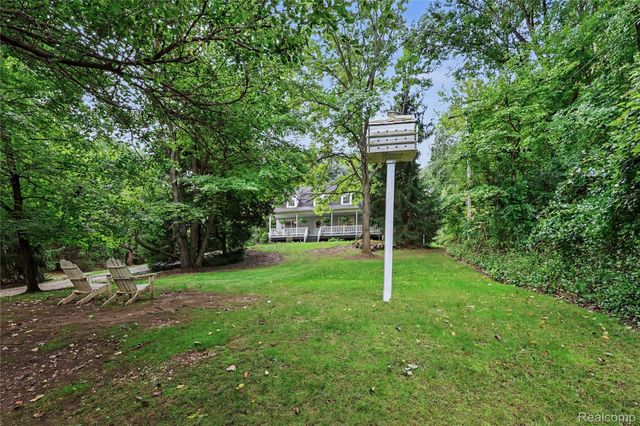 5169 Whipple Lake Road, Independence Charter Township, MI 48348