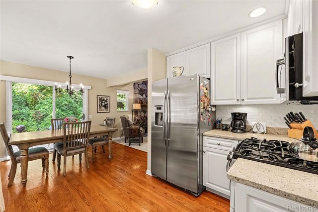 5169 Whipple Lake Road, Independence Charter Township, MI 48348