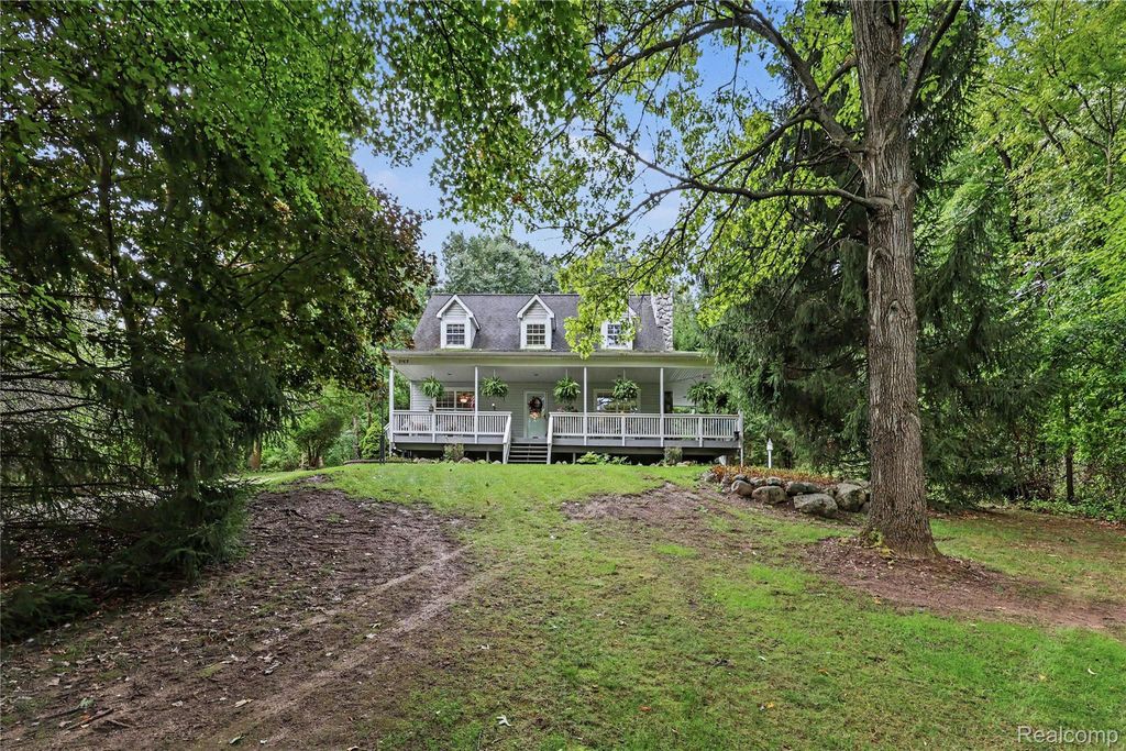 5169 Whipple Lake Road, Independence Charter Township, MI 48348