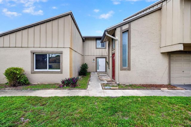 5611 NW 21st Street 8-a, Lauderhill, FL 33313