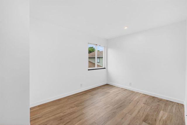 5611 NW 21st Street 8-a, Lauderhill, FL 33313