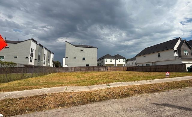 6705 Allegheny Street, Houston, TX 77021