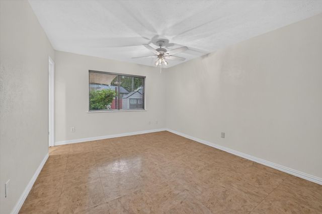 517 Ridgemont Drive, Allen, TX 75002