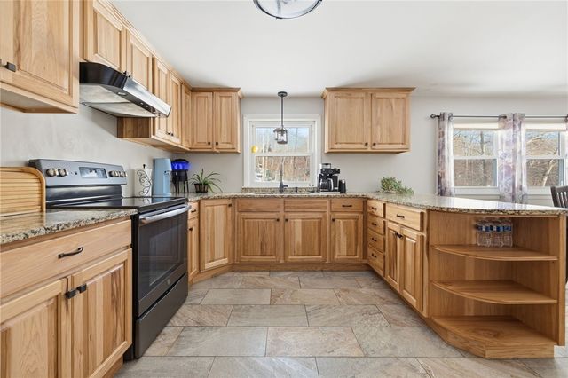 15 Anita Road, Johnston, RI 02919