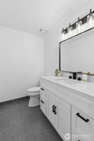 24424 249th Avenue SE, Maple Valley, WA 98038