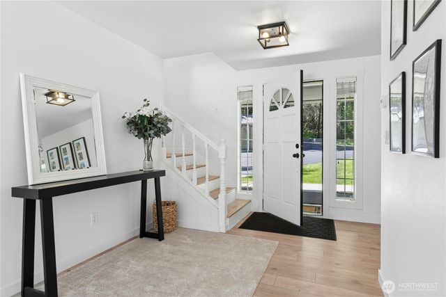 24424 249th Avenue SE, Maple Valley, WA 98038