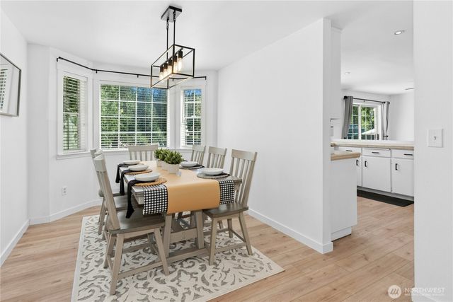 24424 249th Avenue SE, Maple Valley, WA 98038