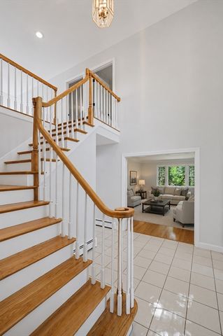 8 Turner Hill Road, Medfield, MA 02052