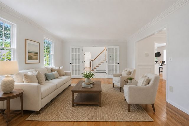 8 Turner Hill Road, Medfield, MA 02052