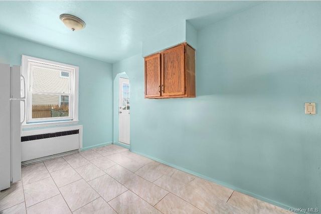 225 Windsor Parkway, Hempstead, NY 11550