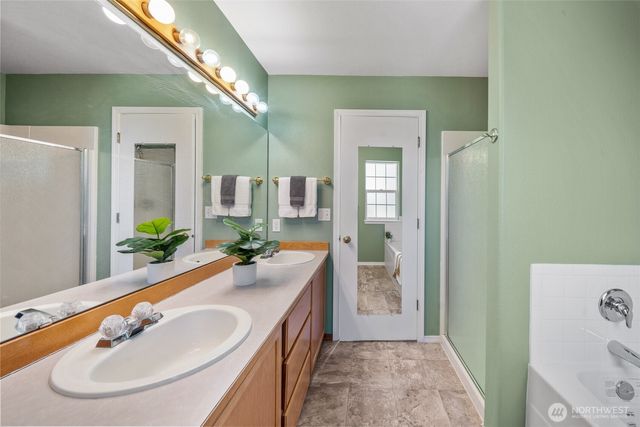 2202 Greenfield Court SE, Olympia, WA 98501