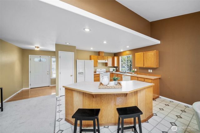 2202 Greenfield Court SE, Olympia, WA 98501