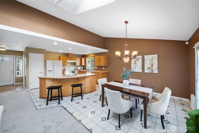 2202 Greenfield Court SE, Olympia, WA 98501