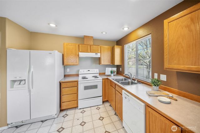 2202 Greenfield Court SE, Olympia, WA 98501