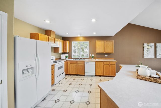 2202 Greenfield Court SE, Olympia, WA 98501